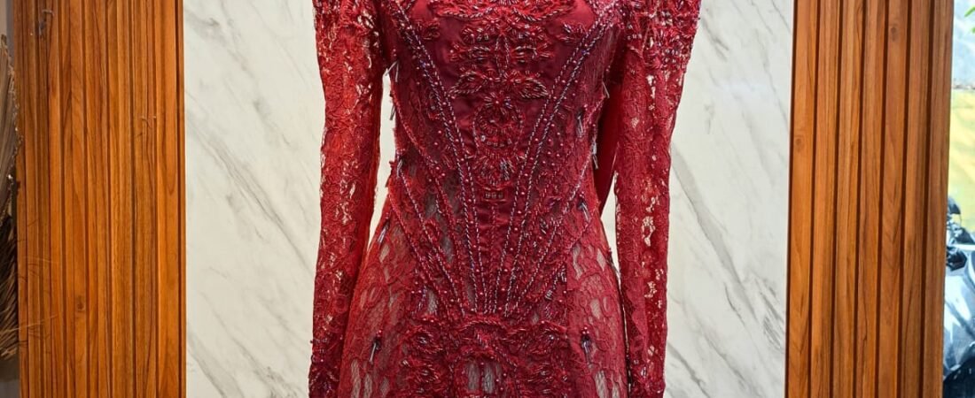 Kebaya Pengantin Batak Gaun Mewah